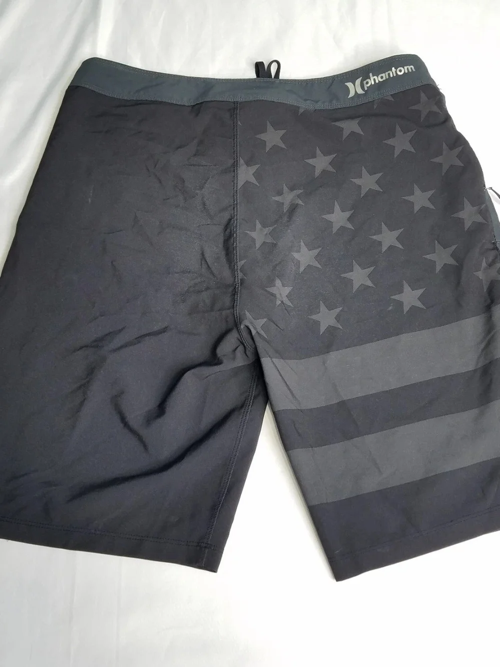 Hurley Phantomb33 Men’s Black Star Flag Swim Board Shorts